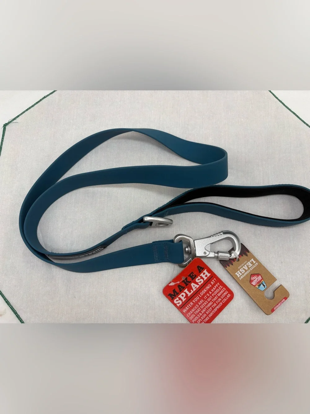 Arcadia Trail 4ft Waterproof Active Comfort Dog Leash Teal NWT